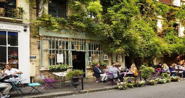 48 Hours in Paris