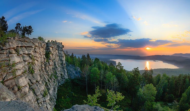 ekaterinburg russia Ural Mountains 