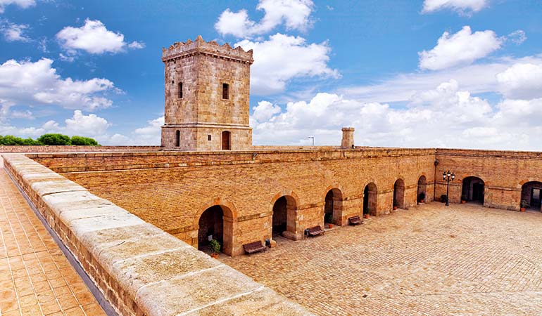 open air cinema sala montjuic