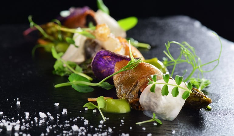 romantic paris dinner