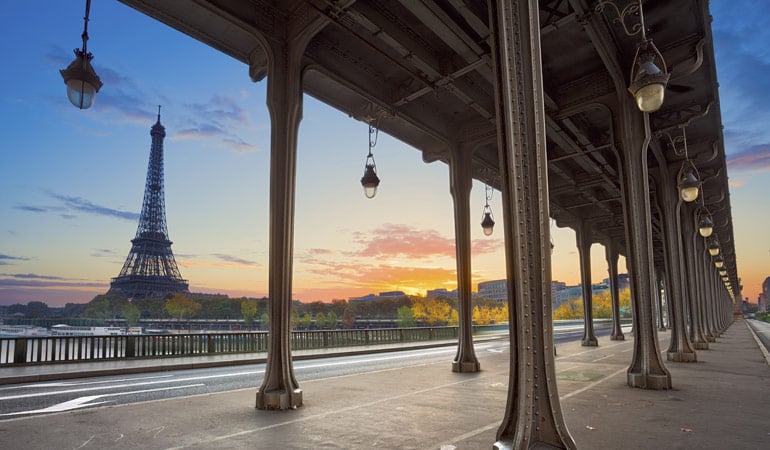 unusual things to do in paris