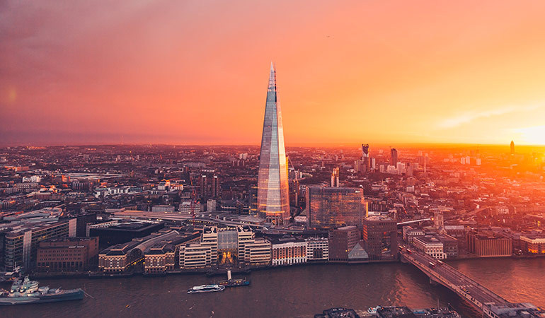 cool pubs in London sunset 