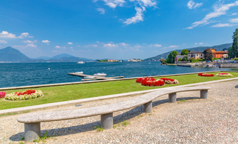 what to do in Stresa waterfront