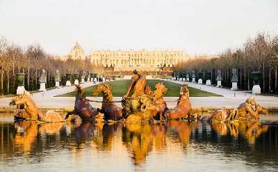 Versailles fountain 