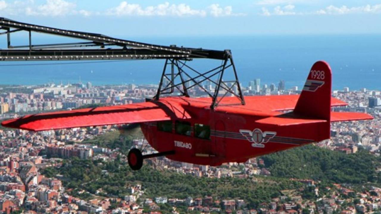Tibidabo Park Airplane