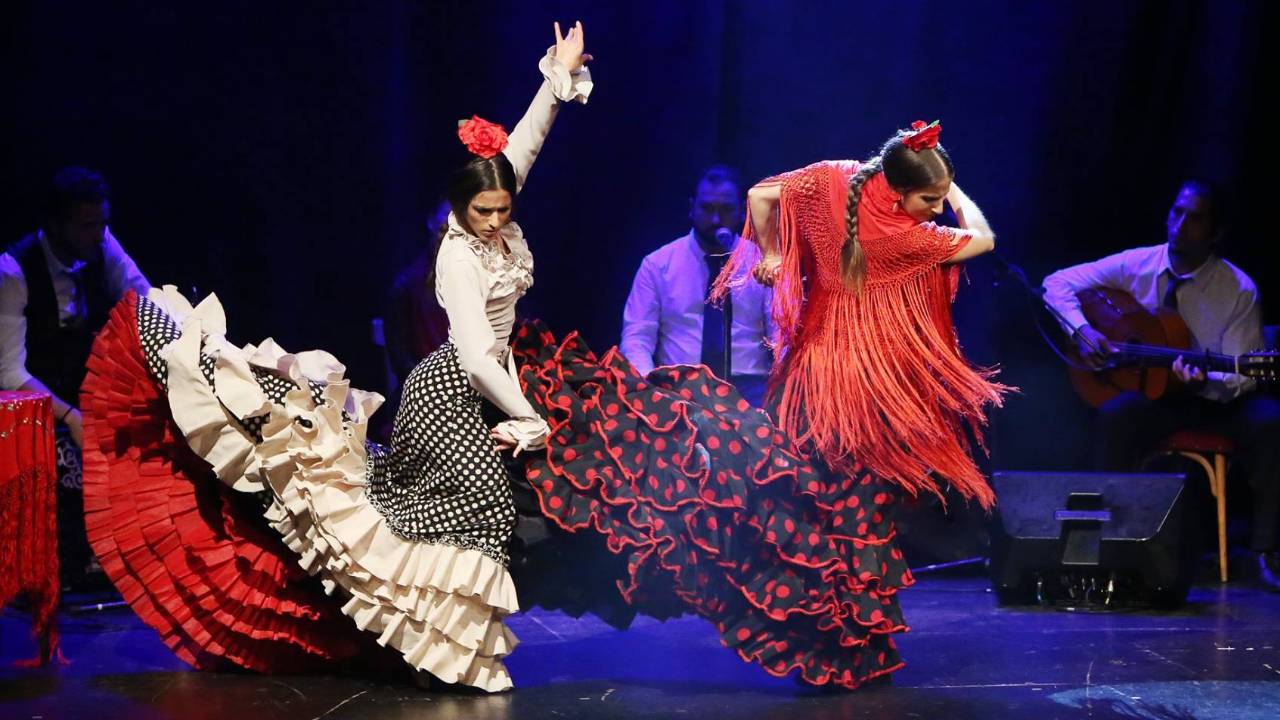 Book Flamenco Theatre - Barcelona City Hall