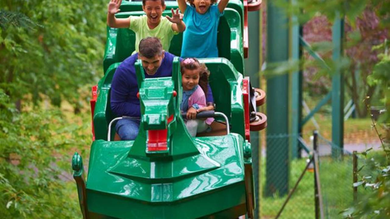 Roller Coaster Opening Times For Legoland Windsor Book LEGOLAND