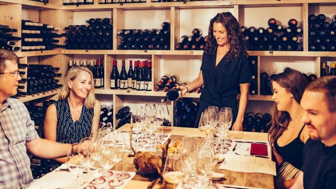 ROME Italian wines tasting experience with a sommelier