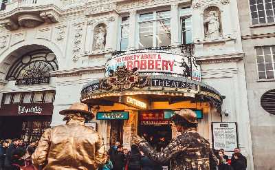 Discovery walk in London’s Piccadilly Circus and Whitehall - politics, culture and mind-blowing history!