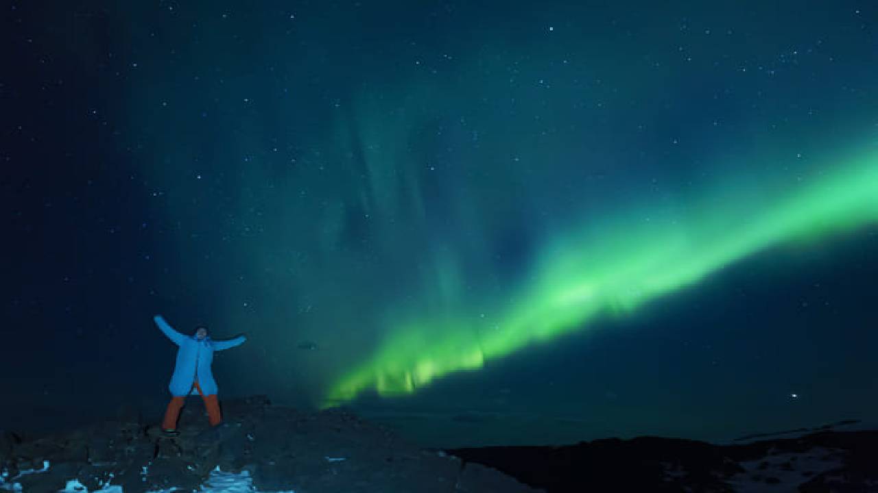 South Coast Adventure and Northern Lights