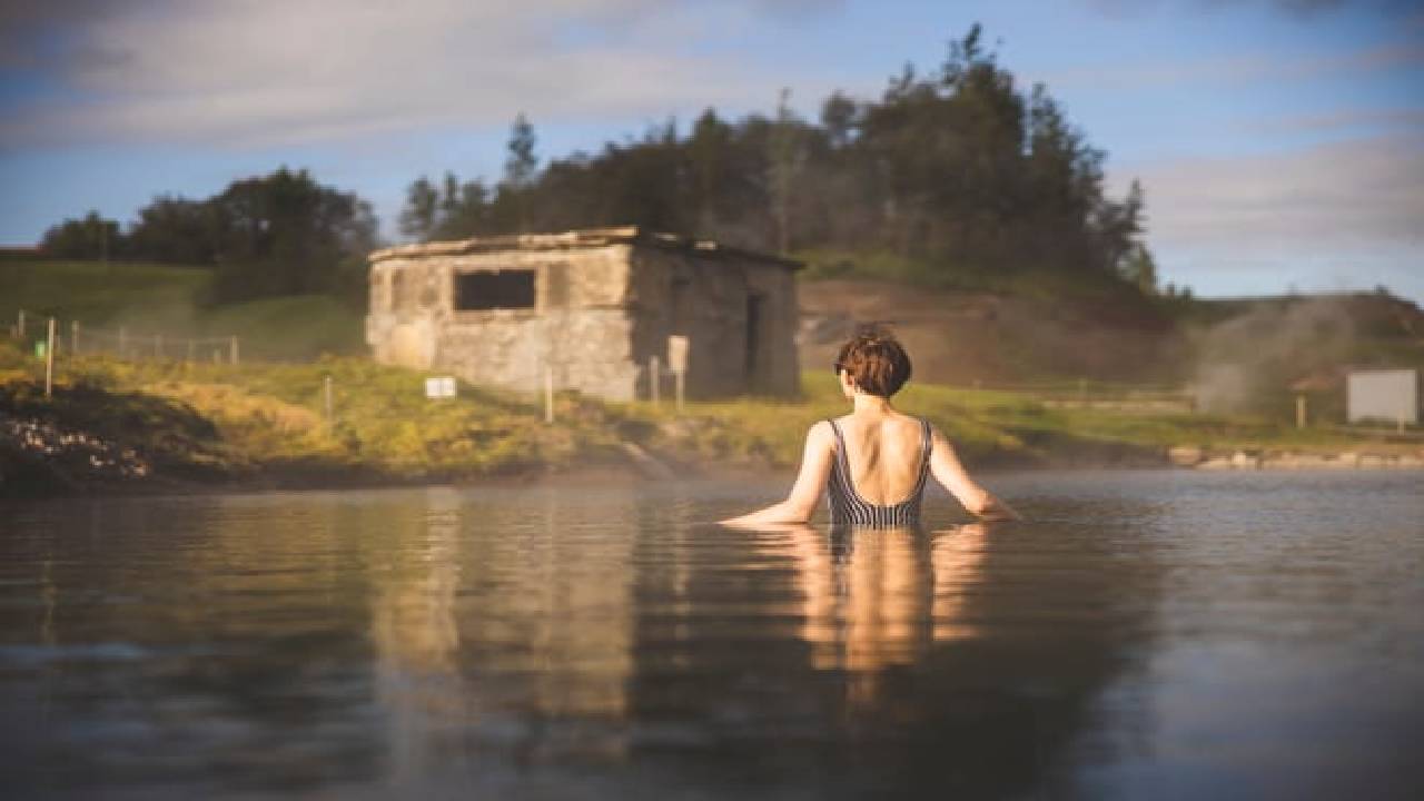 Customizable Private Golden Circle, Secret Lagoon & Friðheimar Adventure
