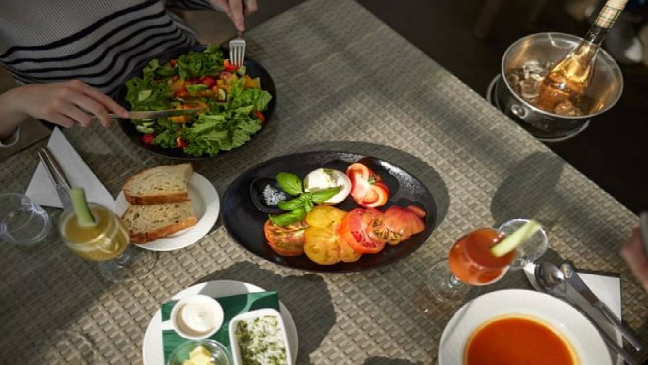 Customizable Private Golden Circle, Secret Lagoon & Friðheimar Adventure