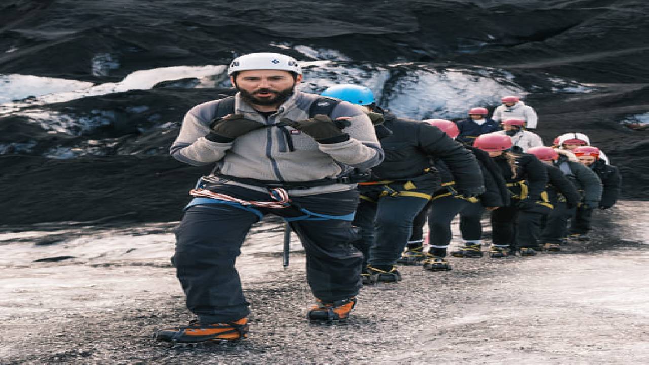 Iconic Glacier Hike, South Coast & Waterfalls - Full Day Tour