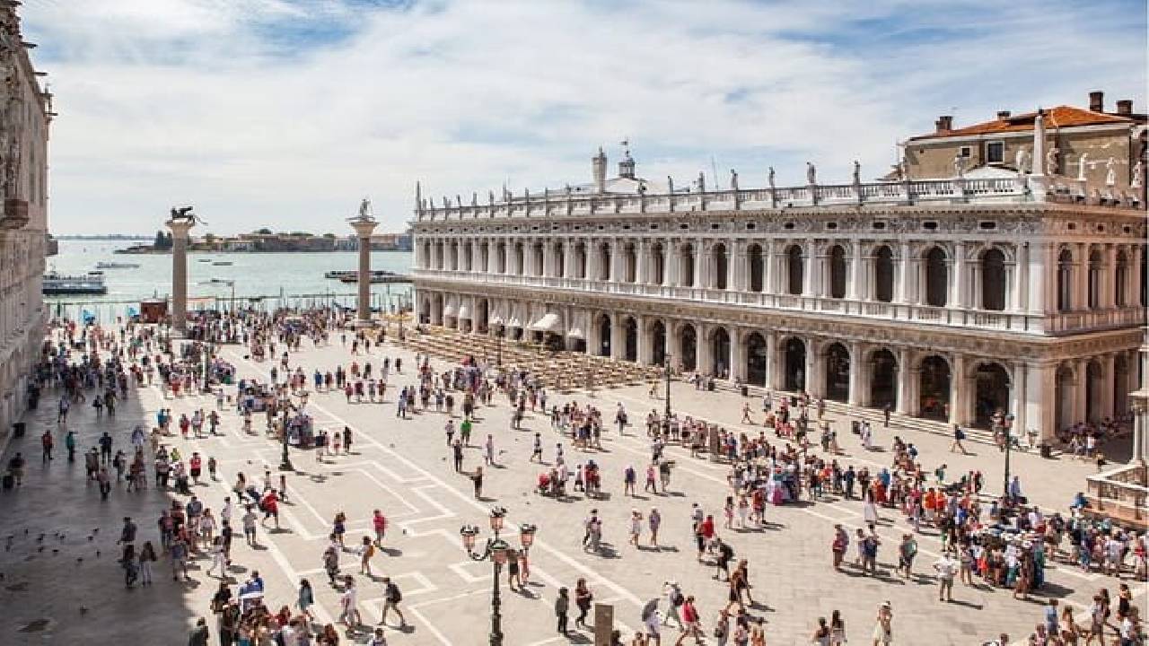 Flexi Skip the line Ticket to Doges Palace & 4 Museums in Venice