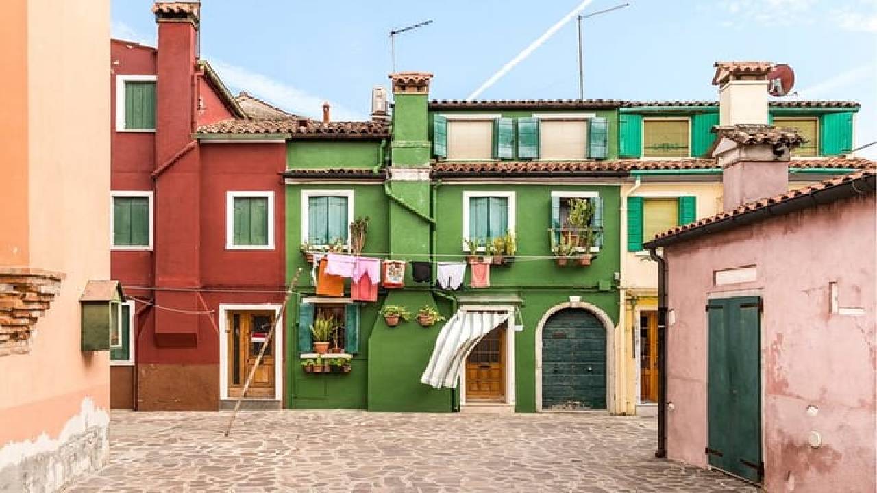 Venice: Panoramic Island Tour of Murano, Burano & Torcello