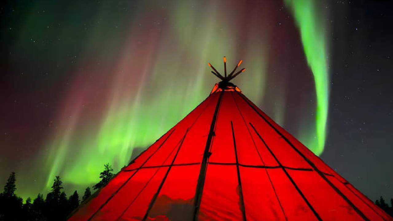 Rovaniemi: Santa Claus & Northern Lights Experience - The Original & World’s First