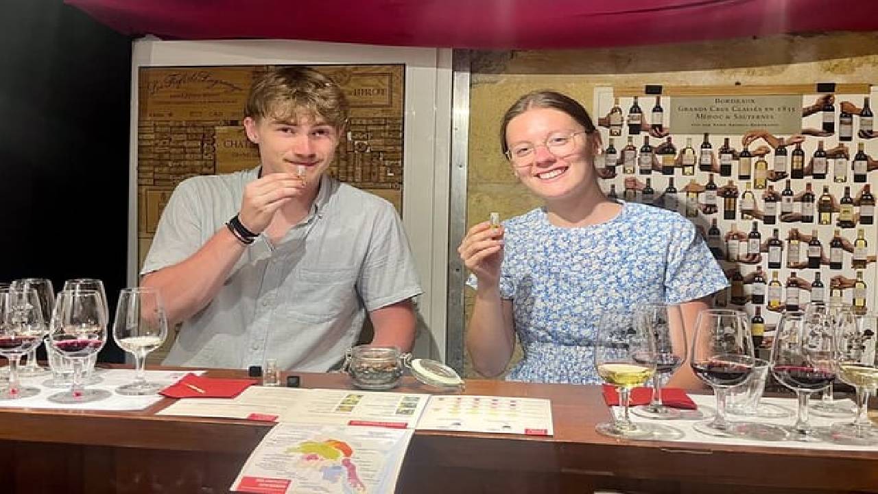 Workshop : Tasting of 6 Bordeaux wines and pairing charcuterie & cheese