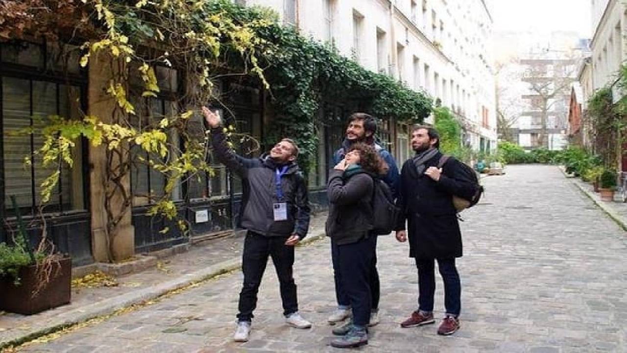 Bastille & Paris Best Market Food Tour!