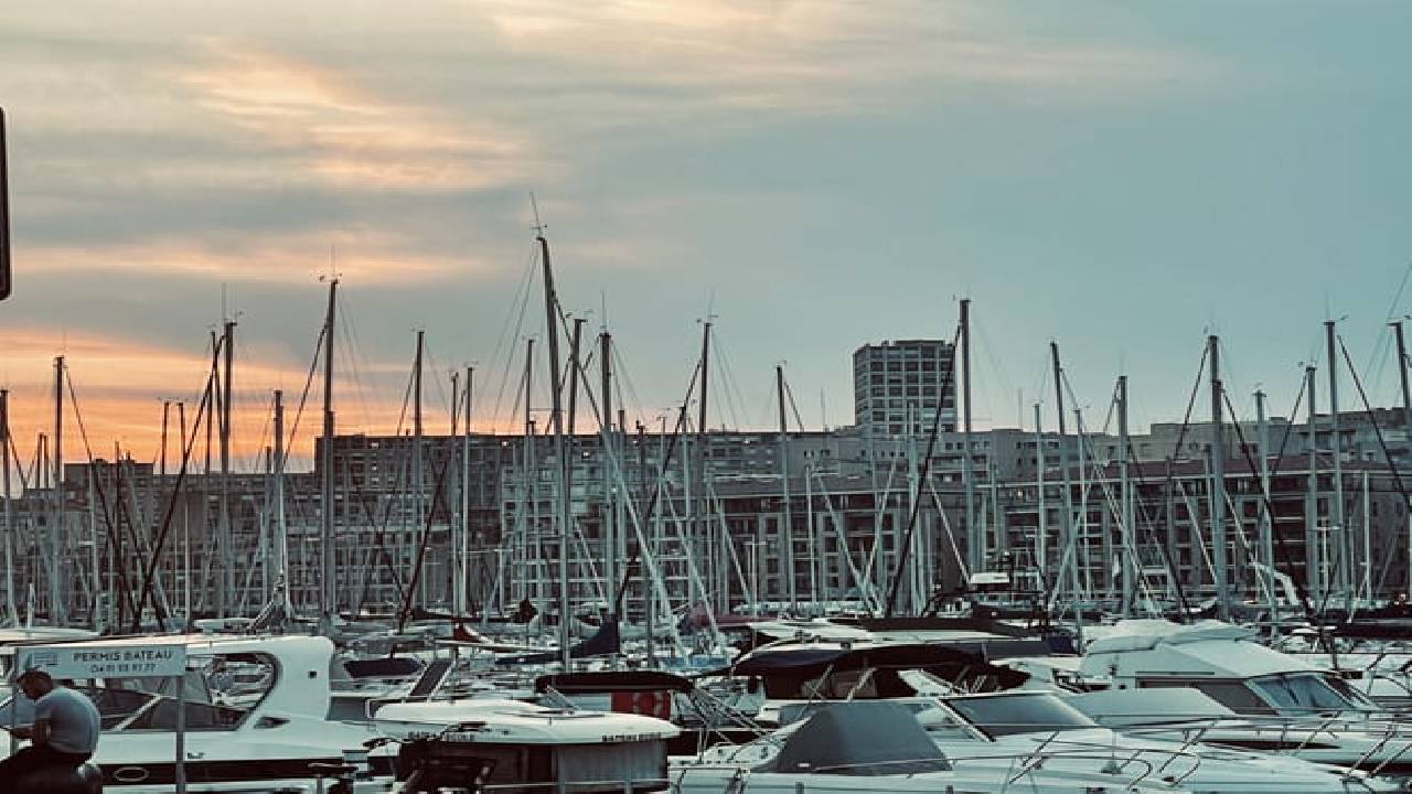 The Original Bonsoir Marseille Tour