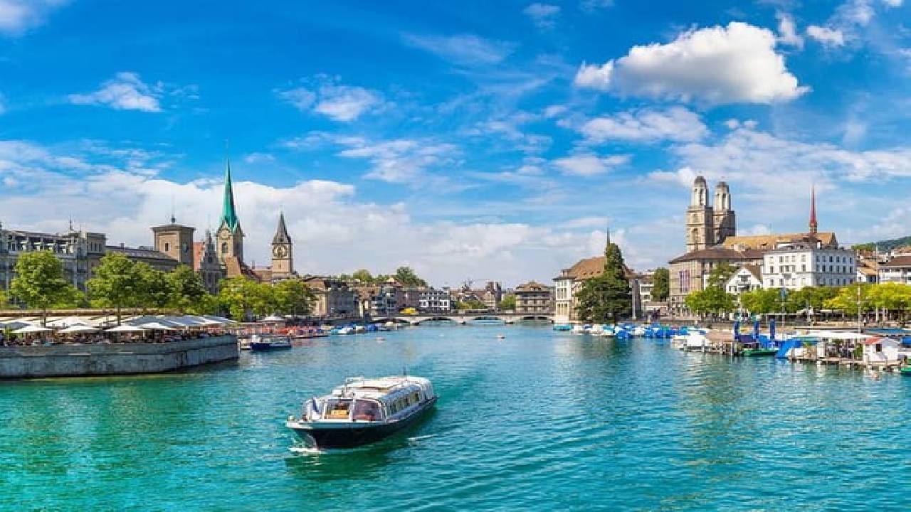 Zurich City Tour - Tailor yourself! (Private tour)