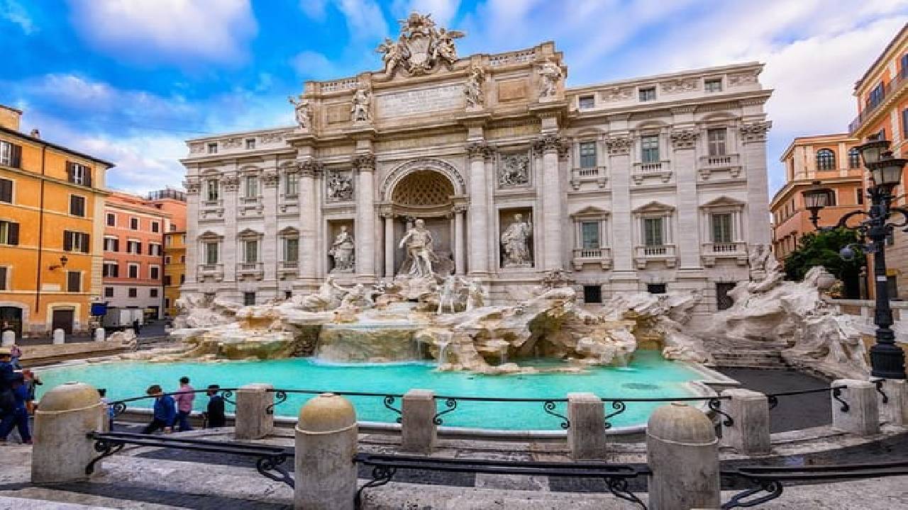 Rome 24-Hour Hop-On Hop-Off Bus + Colosseum, Roman Forum & Palatine Hill Tickets