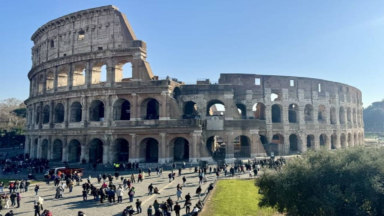 Rome in 2 Days: Colosseum, Vatican Museum, Underground Catacomb Tour
