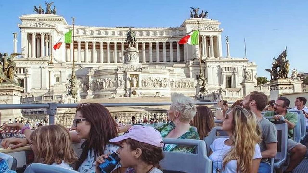 Rome Private Double Decker Open Bus Panoramic Tour | Exclusive Sightseeing