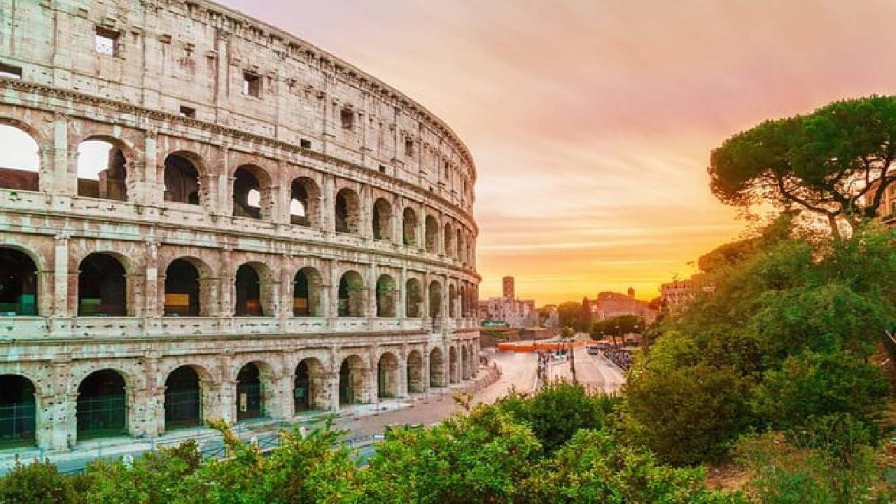 Rome Private VIP Tour Colosseum, Vatican Museum, Sistine Chapel & St. Peter's Basilica