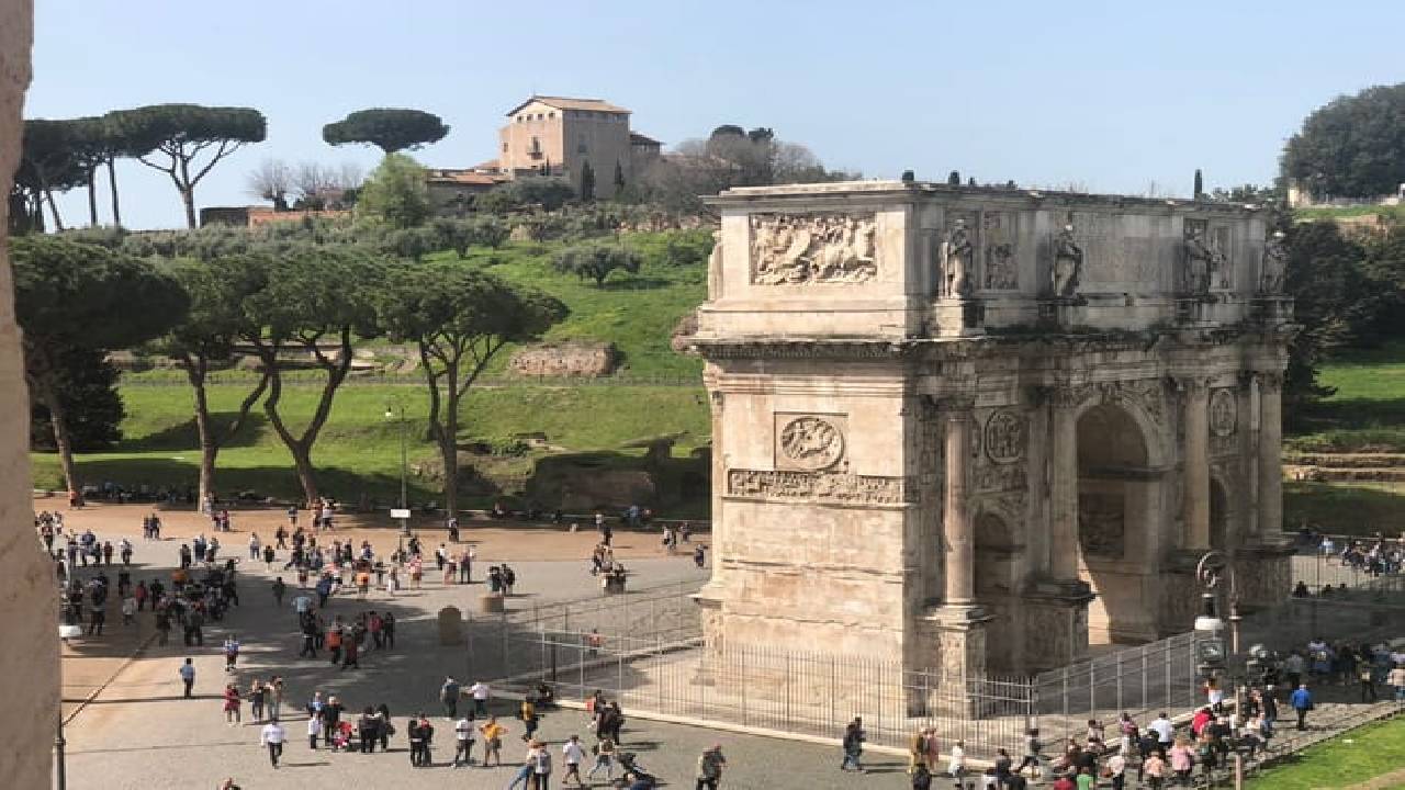 Colosseum Gladiators Arena Floor, Roman Forum and Palatine Hill Group Tour 