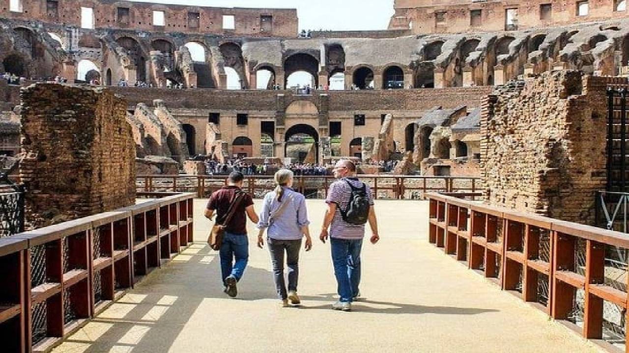 Colosseum Gladiators Arena Floor, Roman Forum and Palatine Hill Group Tour 