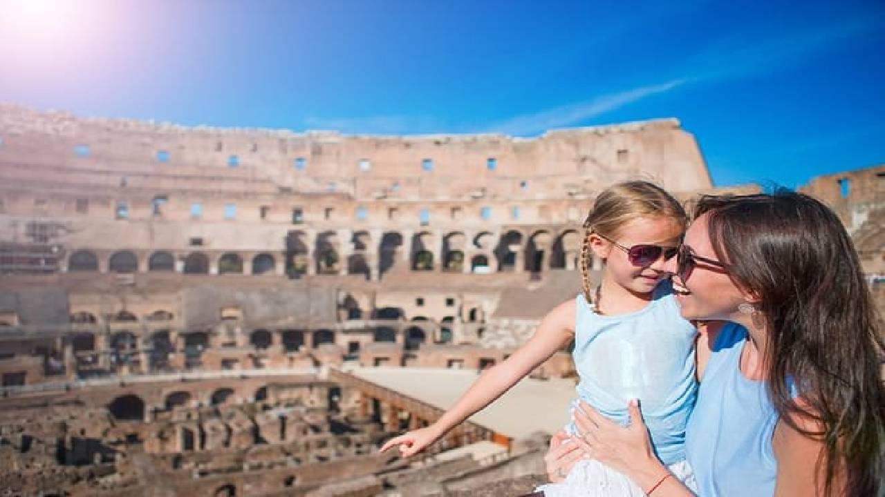 Rome Colosseum Arena and Roman Forum Exclusive Private Tour