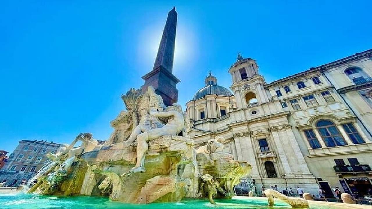 Rome Exclusive Private Chauffeured Tour with Food Tasting and Paired Wine