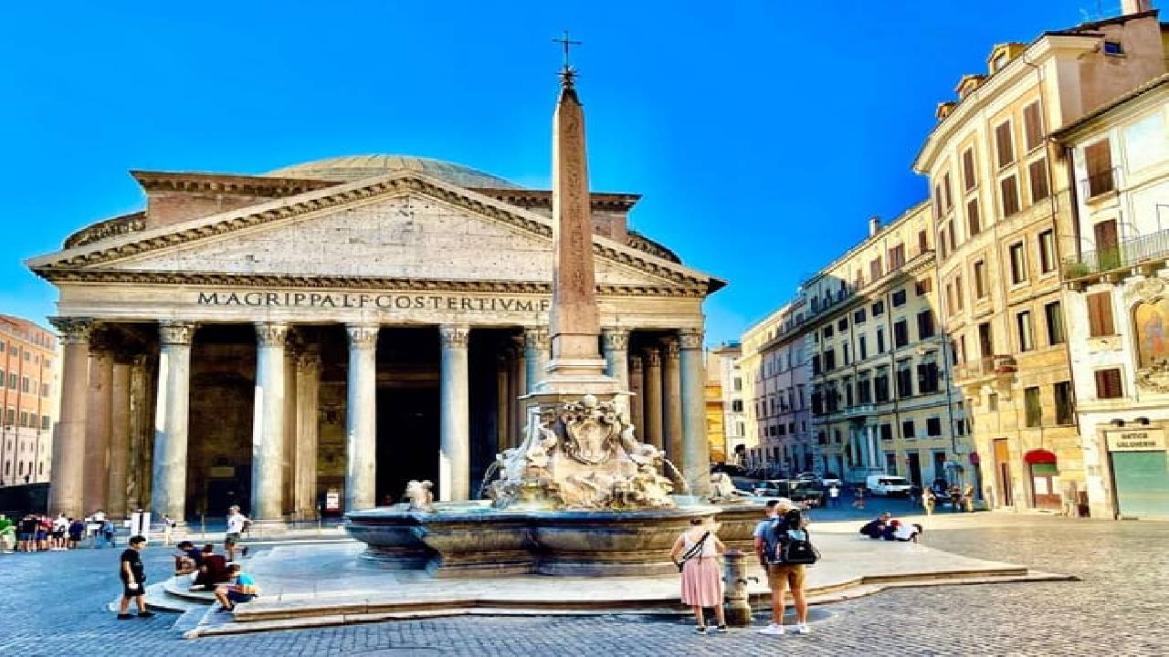 Rome Private Walking Tour and Traditional Food Tasting with Paired Wines
