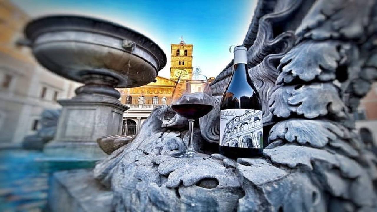 Rome Private Walking Tour and Traditional Food Tasting with Paired Wines