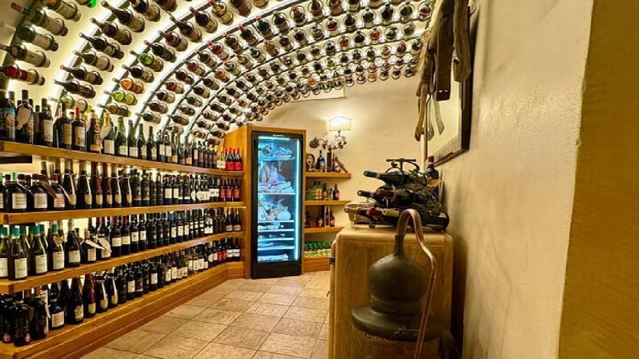 ROME CLASSIC FOOD TASTING  WITH WINE PAIRING