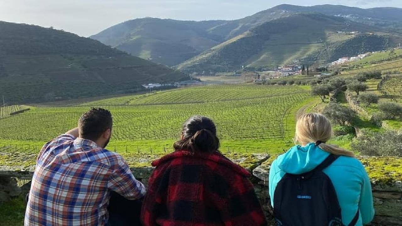 HIKING in the Douro Valley