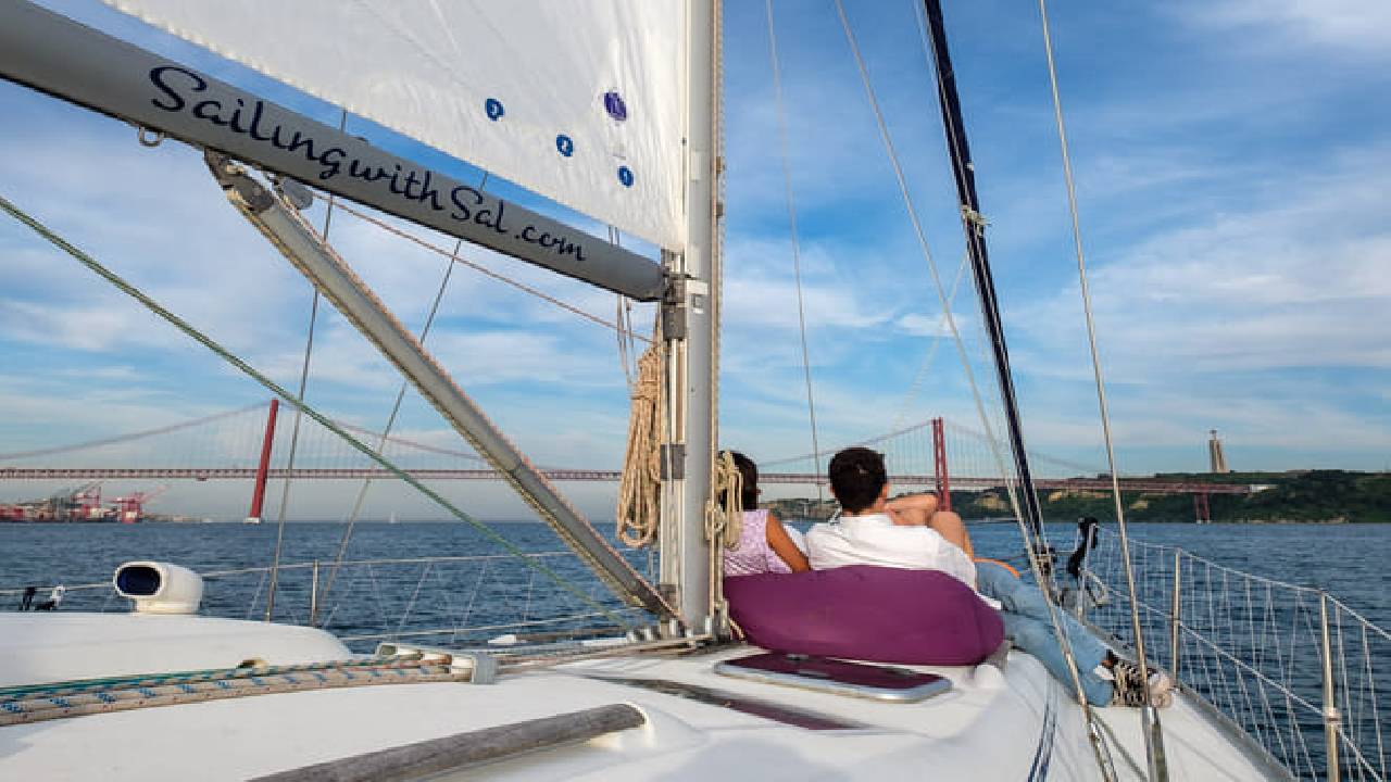 Lisbon to Cascais: A Private Sailing Adventure