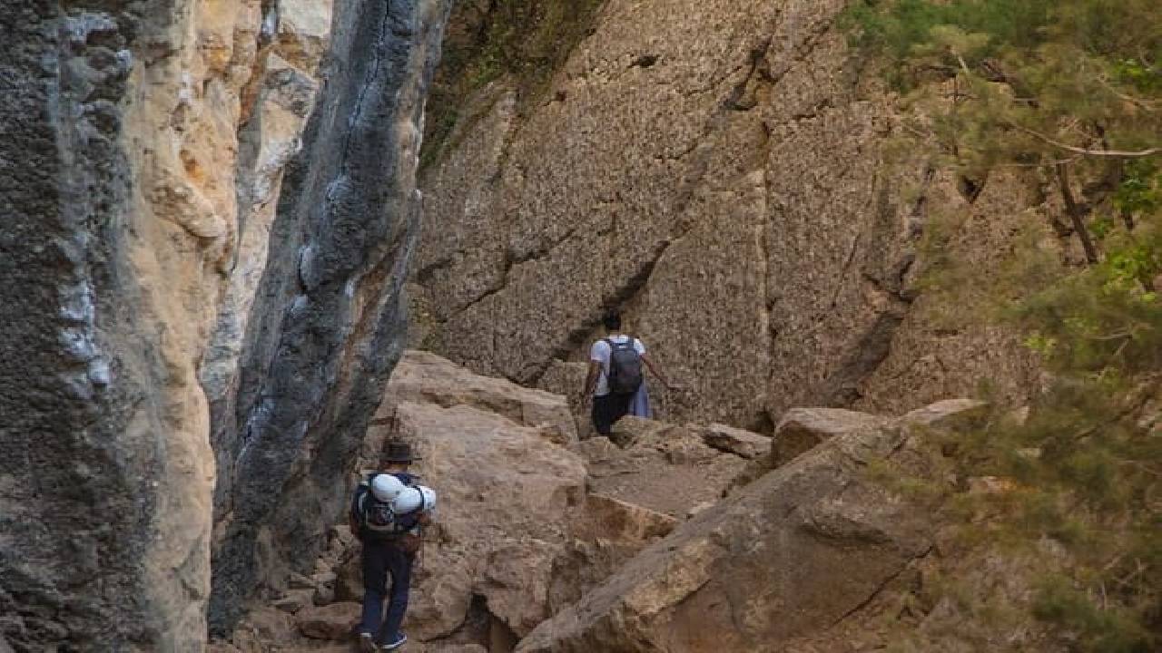 Full Day Rock Climb Adventure Trail from Lisbon with Lunch 