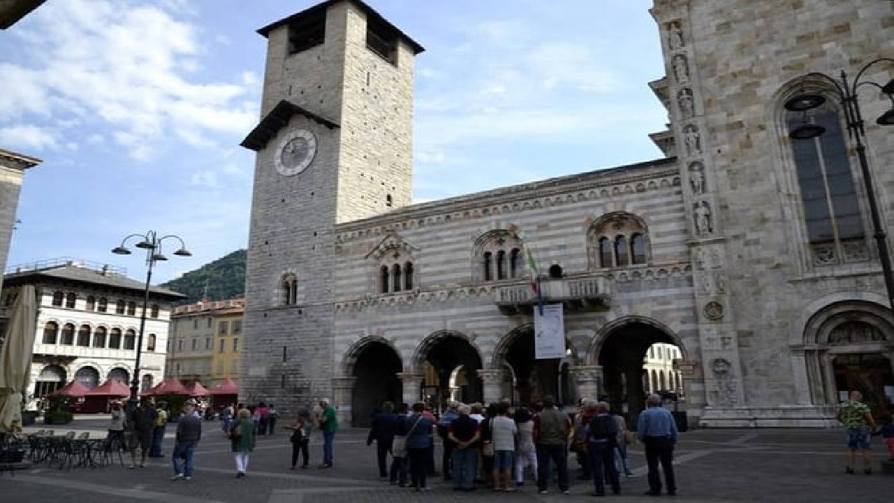 Como, Lugano and Bellagio Experience with Exclusive Boat Cruise