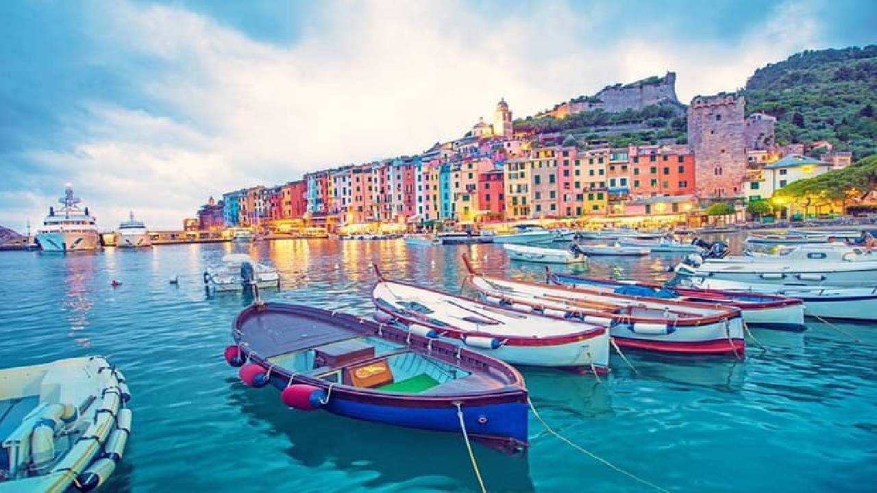 From Florence: Cinque Terre and Portovenere Boat Adventure