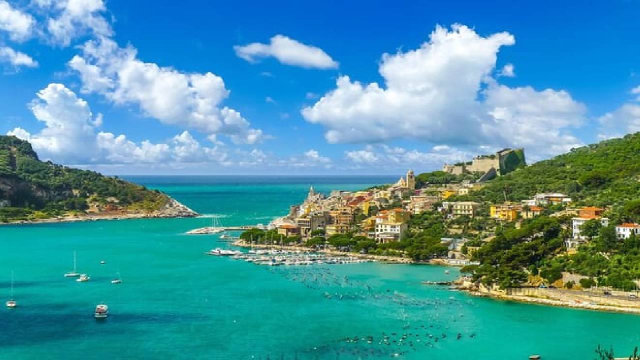 From Florence: Cinque Terre and Portovenere Boat Adventure