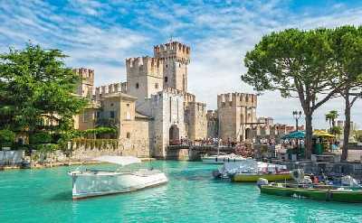 From Milan: Verona, Sirmione and Lake Garda Tour with Boat Cruise