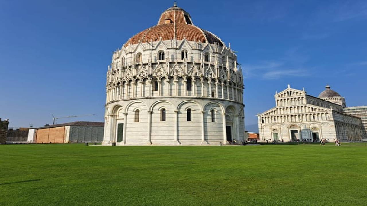 Best of Tuscany Experience: Pisa, Siena, San Gimignano & Wine