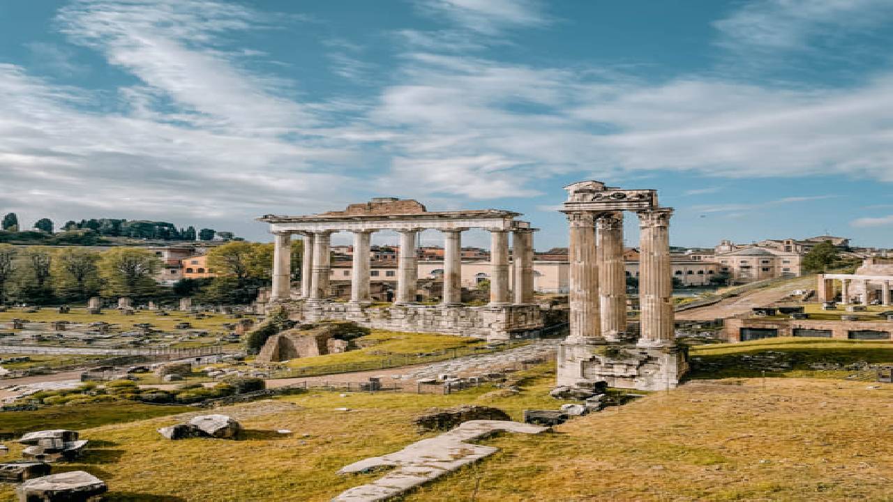 Colosseum Arena Floor guided tour - Special Access through the Gladiator's Gate
