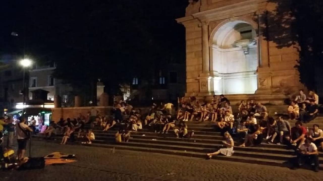 Exclusive Private Rome by Night Vespa Tour