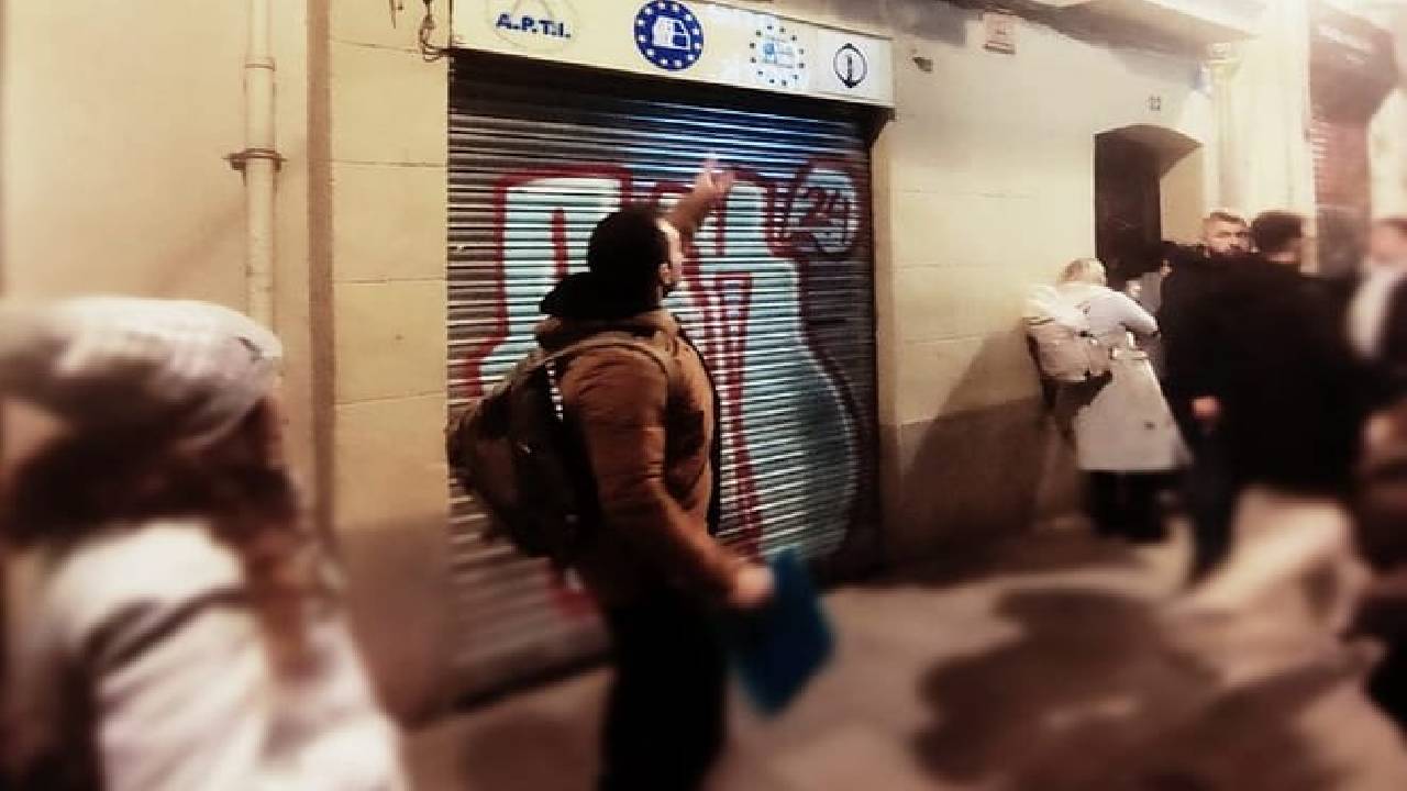 Barcelona Ghosts of a Dark Past Gothic Walking Tour