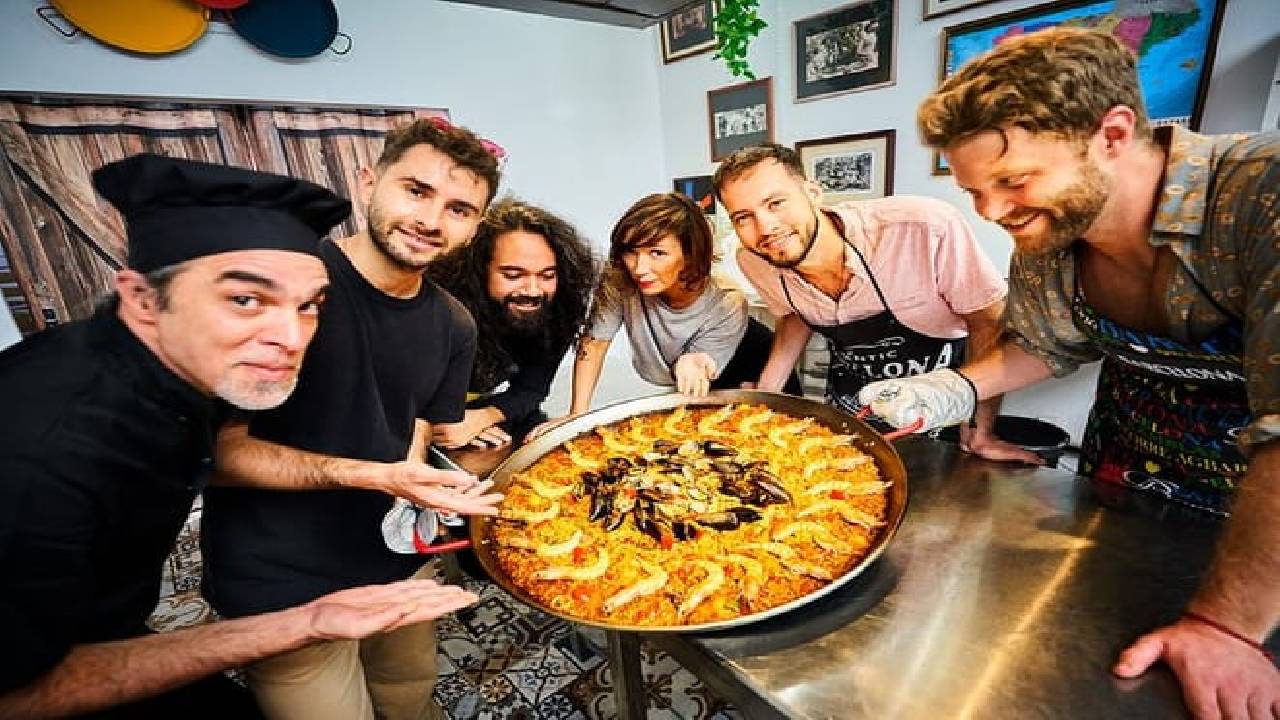 Barcelona Paella Cooking Class with La Boqueria Market Visit 