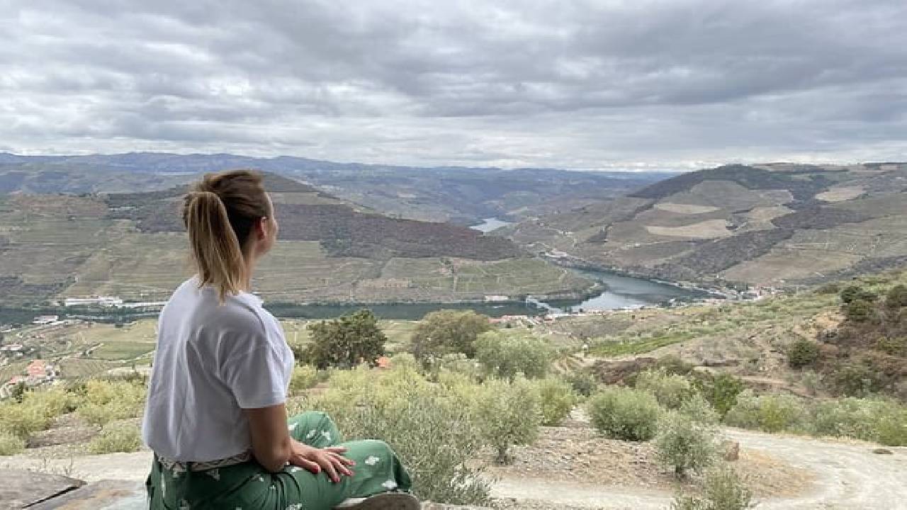 Douro Valley: Small-Group Tour Wine Tasting, Lunch & River Cruise