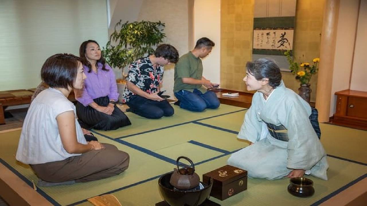 Tokyo Asakusa Tea Ceremony Experience