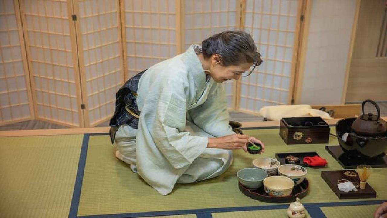Tokyo Asakusa Tea Ceremony Experience